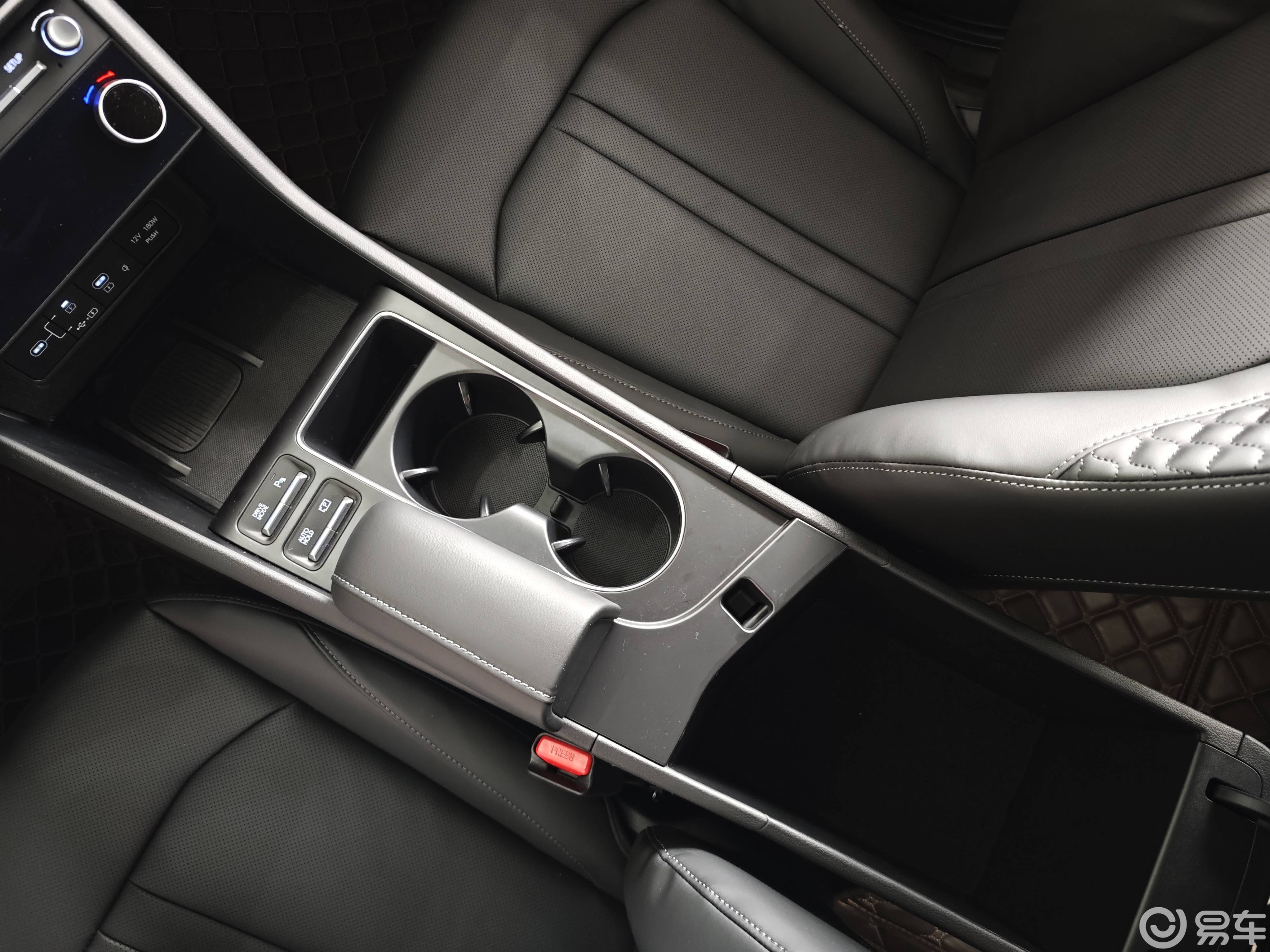 索纳塔八方向盘按键图解_易车知识库