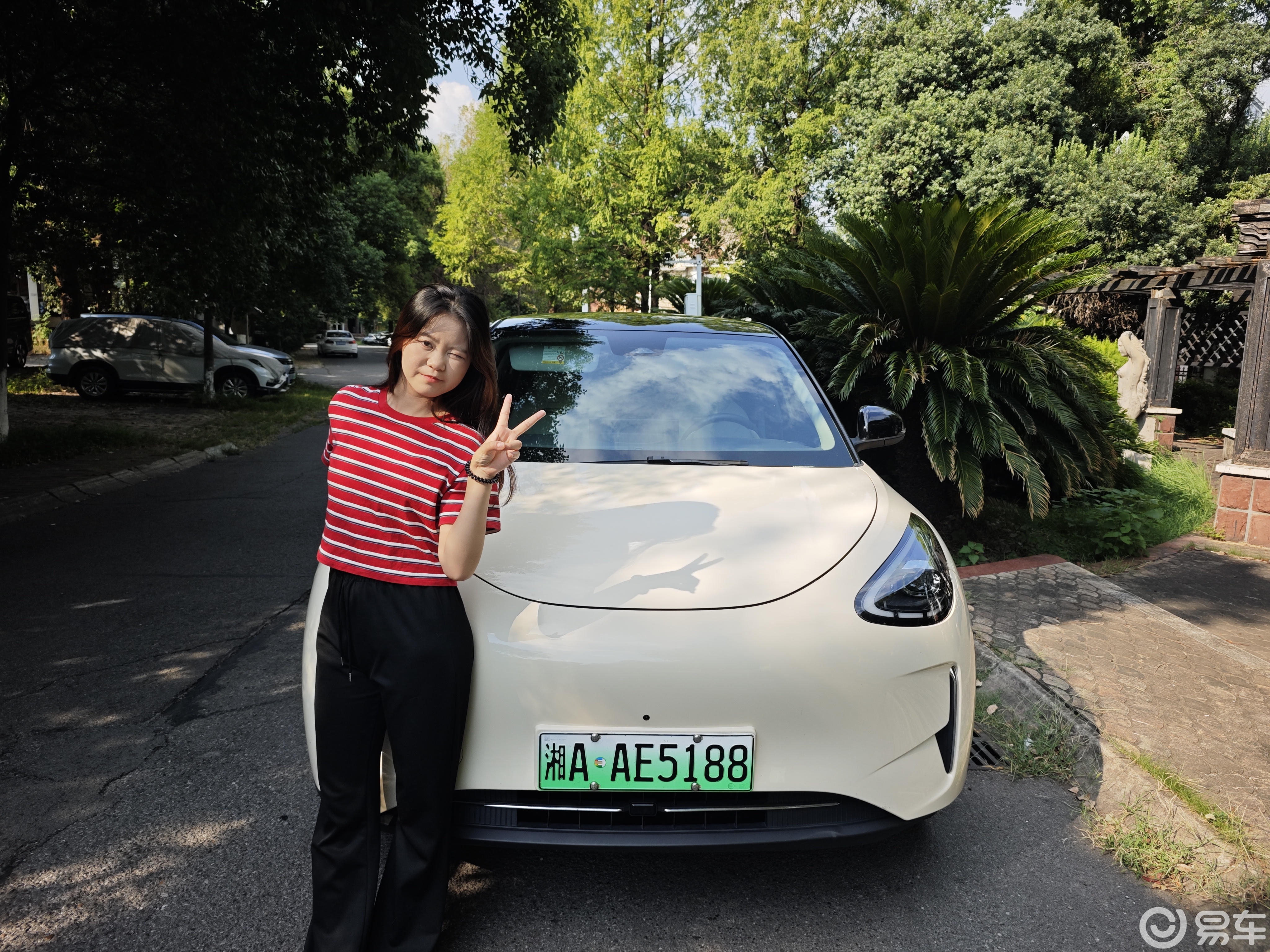 清新与温润并存:吉利星愿香草米配色款试驾体验