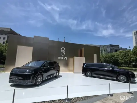 智界V9上市38.98万起，标配后轮转向，小订已超4万台