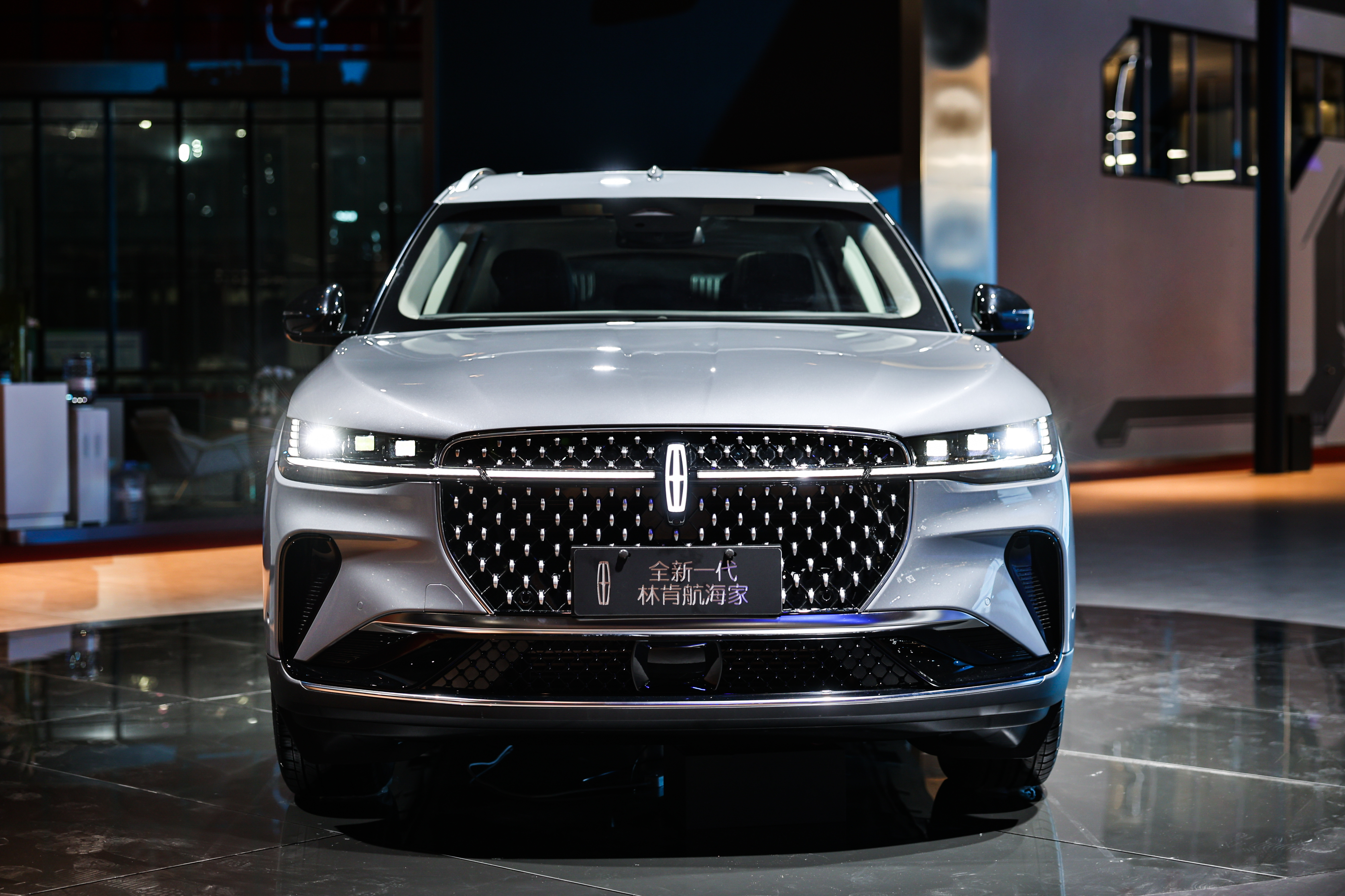 晓明哥代言了林肯汽车!