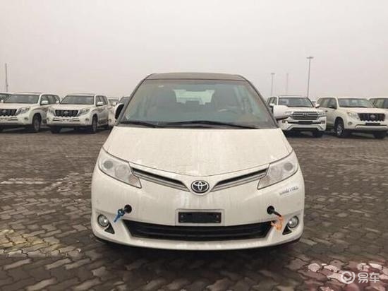 18款中东版经典商务丰田普瑞维亚24l裸车落地多少钱