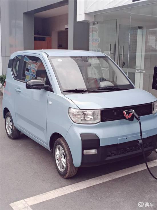 五菱宏光miniev纯电动车实车现已到店