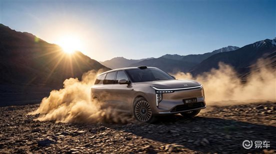 24.98万元起跨时代科技旗舰SUV 智己LS8正式上市