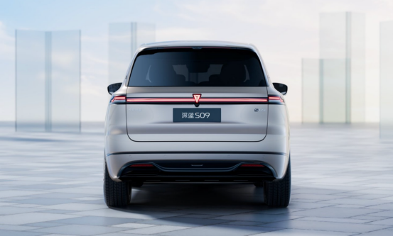 都是9字辈SUV，为什么深蓝S09比银河M9更懂用户？