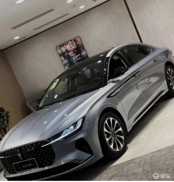 落地省 12 万,林肯Z让我重新思考 “豪华” 的定义