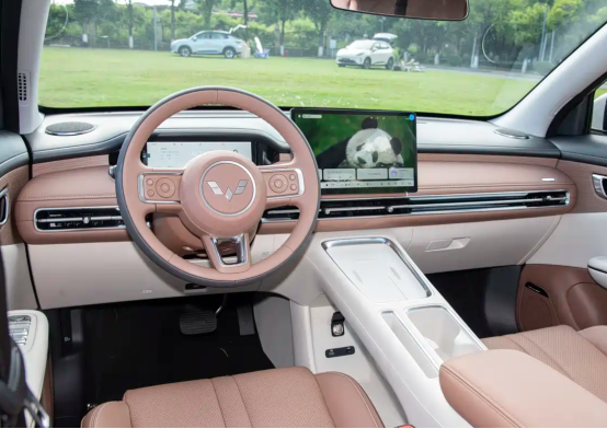 缤果s和吉利星愿哪个好？八万预算绕不开的对决