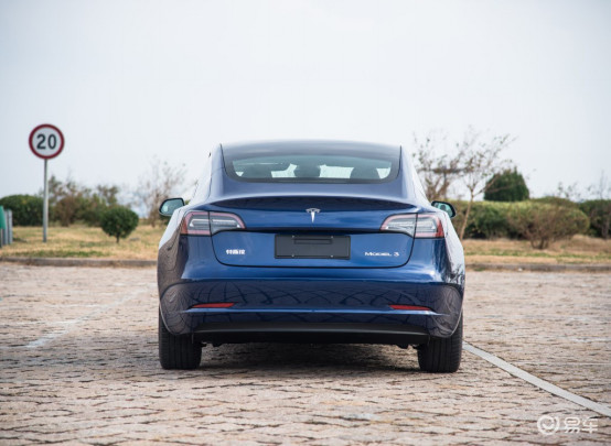 国产特斯拉model 3正式交付,除了它,还有别的推荐吗