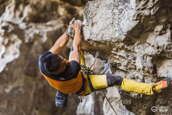 勇攀高峰08奥运珠峰火炬手孙斌与长城炮诠释攀登者精神 易车