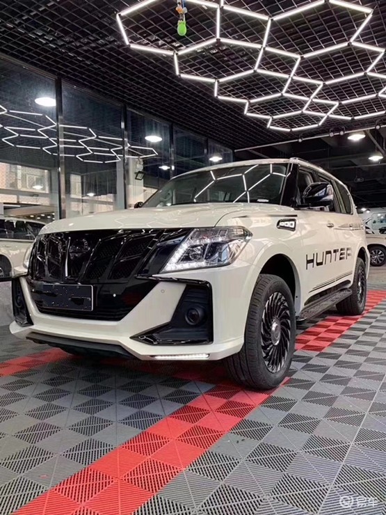 中东版日产途乐y62 这样改装你喜欢吗?