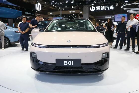 零跑B01震撼上市，8.98万元起开启智能电动新篇​