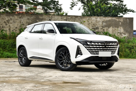 实力派的较量！宋Pro DM-i遇上UNI-Z PHEV
