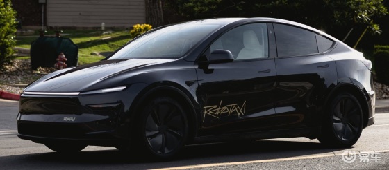 特斯拉 Robotaxi 实车图！于6月22日开启试运营