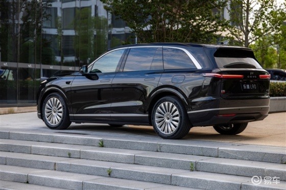 蔚来乐道L90实车曝光，定位大型家用纯电SUV