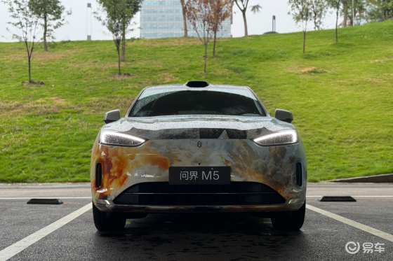 试驾问界新M5 Ultra增程后驱版，建议选四驱