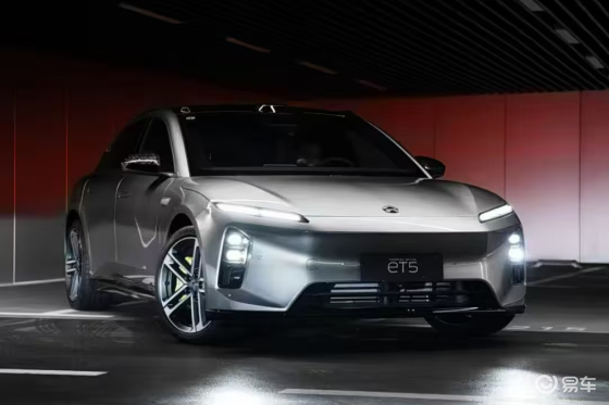 蔚来推出ET5/ET5T/EC6冠军纪念版 专属设计套装