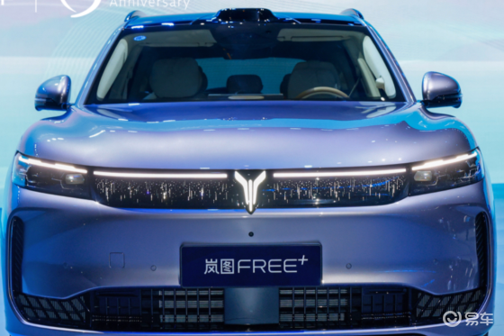 岚图两款车上线，凭高含“华”量对标Model Y和YU7