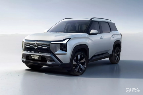 三菱推出全新三排SUV，但不是帕杰罗