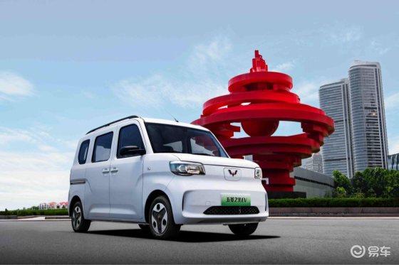 5.78万！五菱之光EV 305km进取型续航怒增更实用