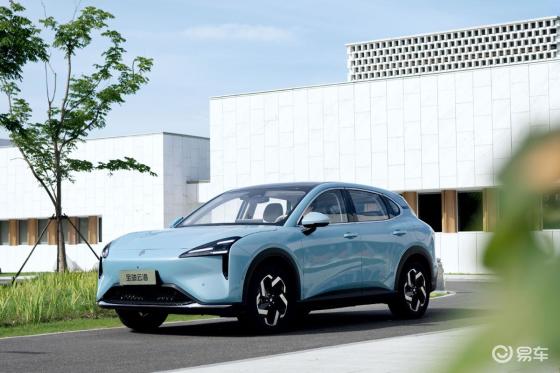 坚定热门纯电SUV，宝骏、零跑和吉利银河，谁更懂家庭？