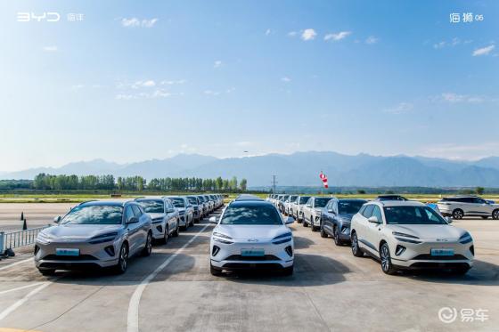 试驾比亚迪海狮06： 全能神车诠释高品质出行