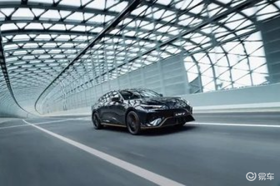 全能运动轿跑等你来驾：长安第三代UNI-V昆明上市