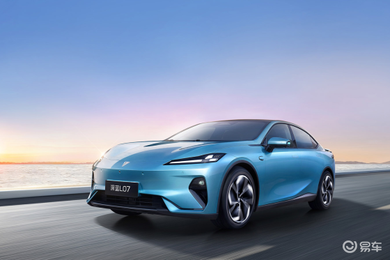 2026款深蓝L07效能智能跃升，权益价13.59万元起