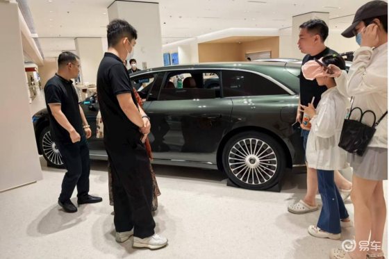 享界S9T首批展车到店，再造30万级豪华市场爆款！