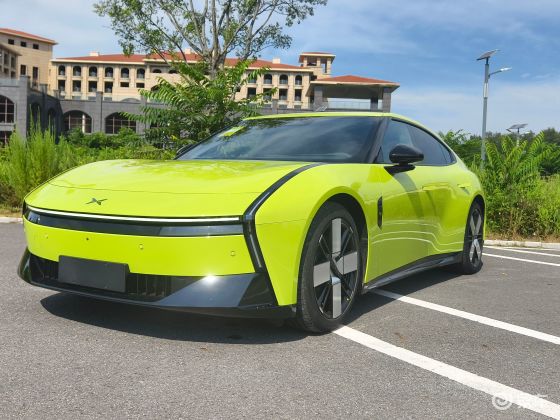 试完新小鹏P7和P7+，我发现了两款车的真正差距