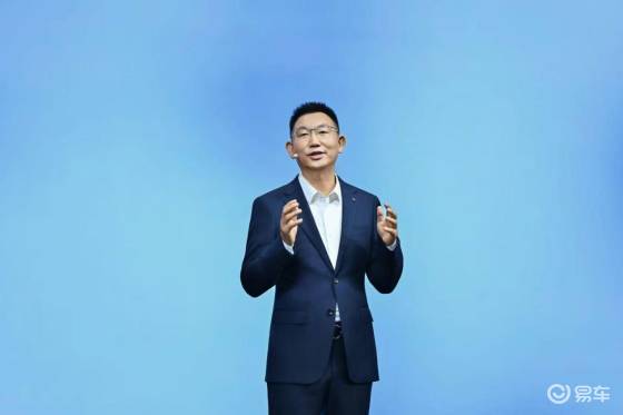 赛力斯何利扬：高端智造打造高端纯电，问界M8纯电版上市