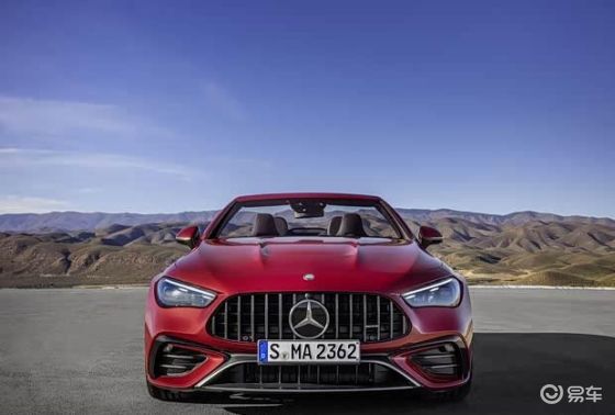 梅赛德斯-AMG CLE 53敞篷版成都车展首秀