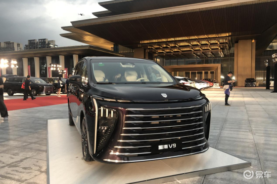 东风风行星海V9越享系列正式上市，17.99万元起