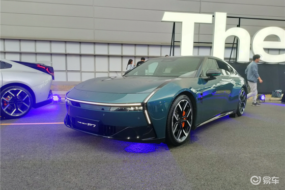 真正会思考的智驾，全新小鹏P7售21.98万元起