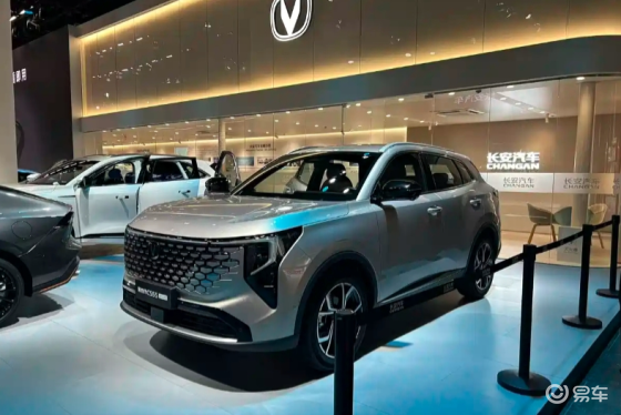2025成都车展 新款长安CS55PLUS正式发布