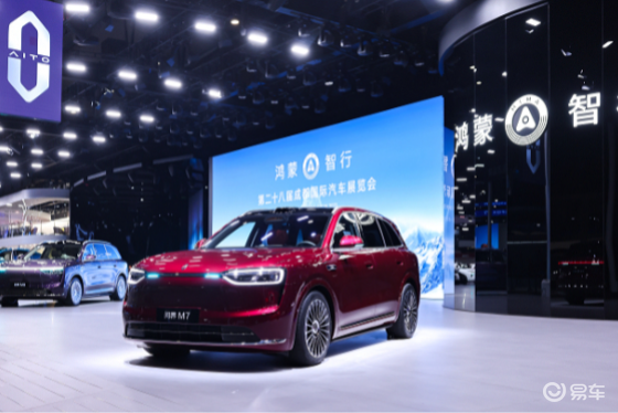 成都车展顶流！全新问界M7，30万级SUV价值新标杆
