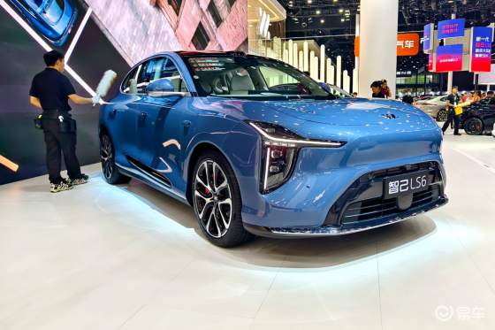新一代智己LS6凭什么重构20万级智能SUV价值标杆？
