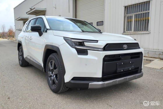 一汽丰田第六代荣放RAV4亮相工信部，与海外设计同步