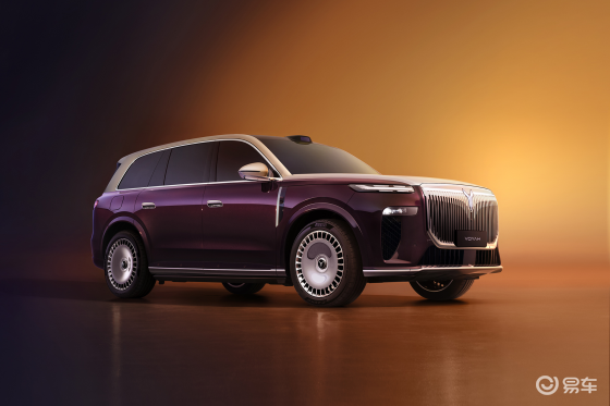 岚图泰山重磅官图，硬核科技雕琢 5 米 2 旗舰 SUV