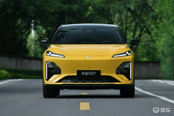 手握15万，深蓝S07对比海狮06 EV，谁的品质更高？