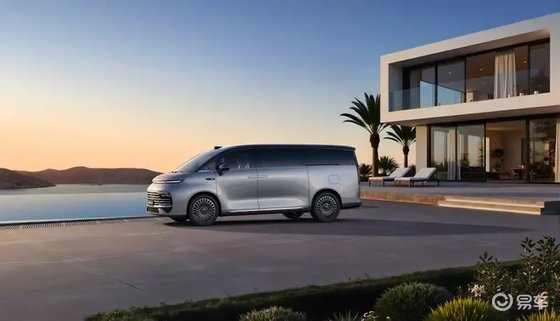 “AI全场景家庭旗舰MPV”吉利银河V900开启预售