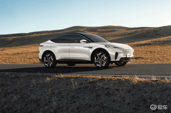 飞凡R7：15.99万起的纯电中大型SUV，如何明智选择