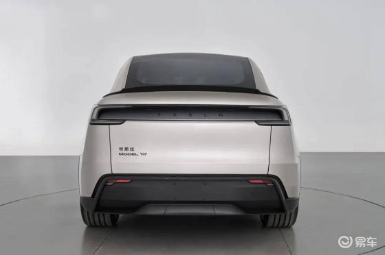 新六座Model Y发布，轴距加长，空间升级