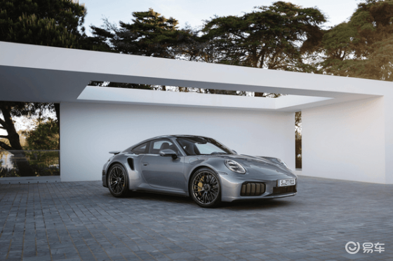 新911TurboS双电涡轮，272.8万起，性能提升