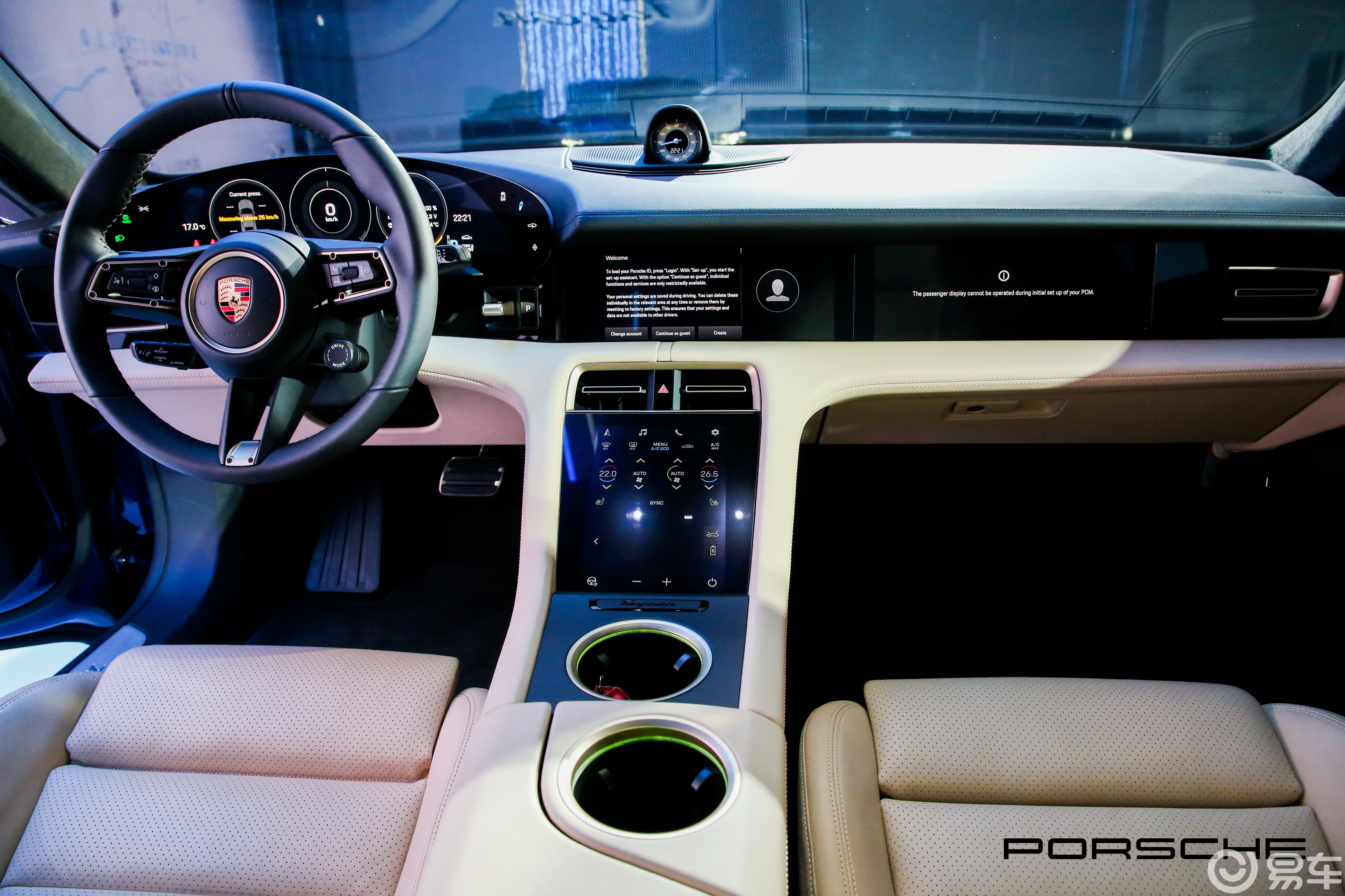 揭秘保时捷首款电动车taycan