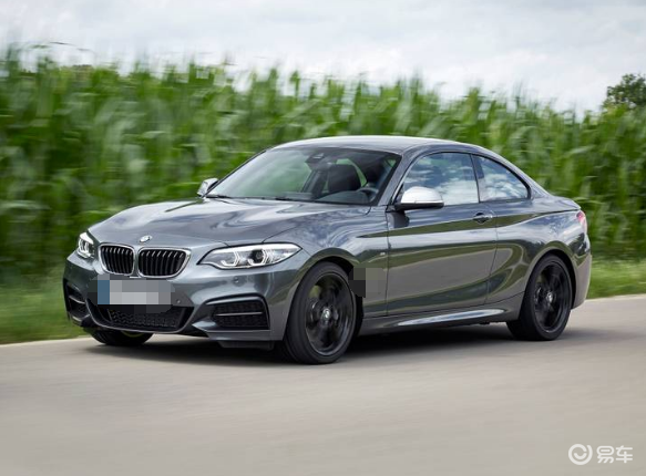 2020宝马2系双门轿车