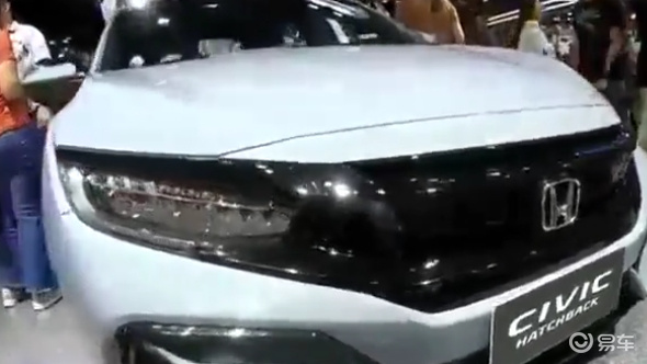 水泥灰丰田雷凌到店实拍18l动力远比思域更性能