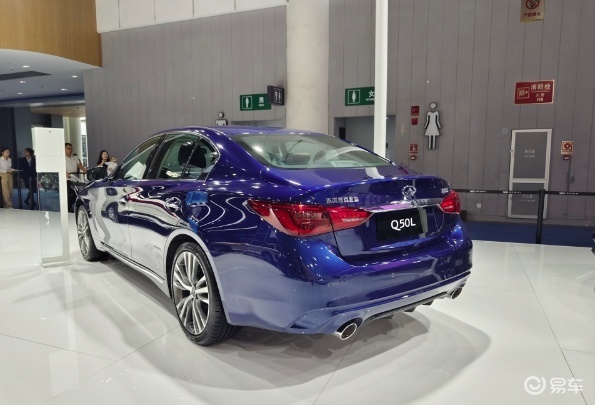 英菲尼迪q50l上一次的改款还是一年半前这款新车的月销量也就在两