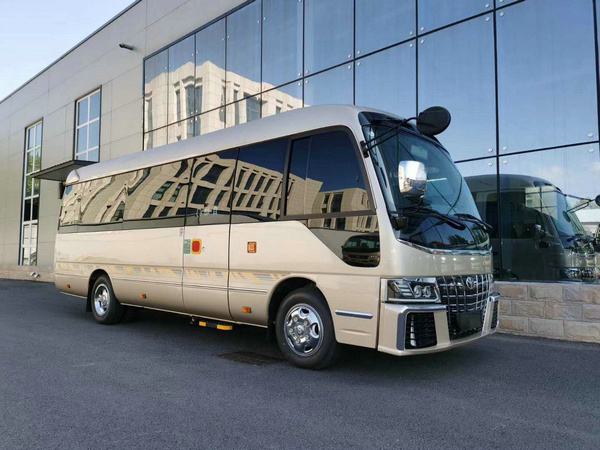 丰田考斯特11座豪华版商务车山东丰田4s店