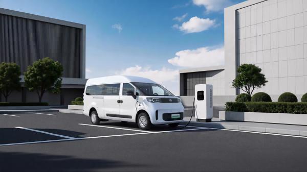 能装、能跑、更能省,新能源时代的轻客就应该是这样?