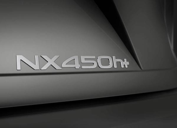 轴距不到2.7米的中型SUV?关键售价得30多万!