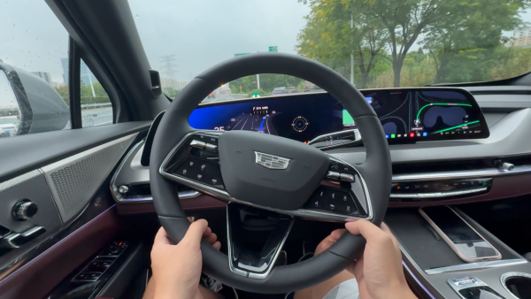 预算25万买SUV，XT5 PHEV真的有点东西吗？
